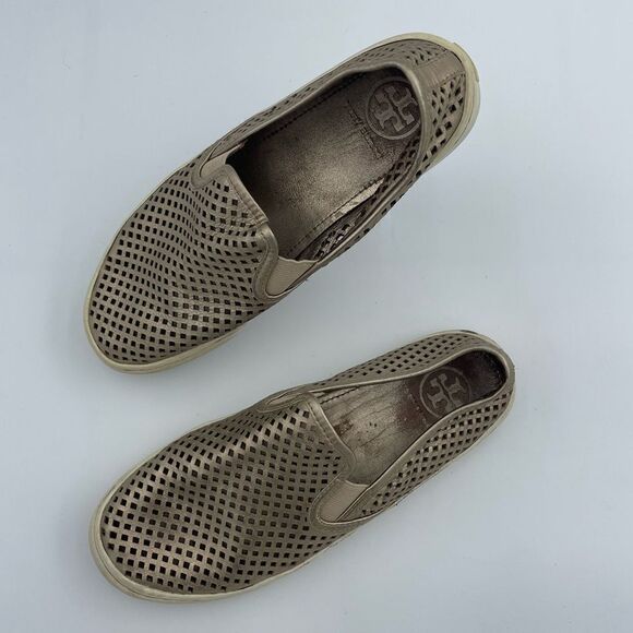 Tory Burch Jesse Gold Metallic Leather Perforated Slip On Shoes - Picture 2 of 6